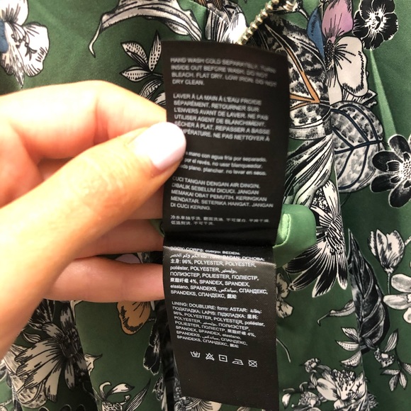 Mini dress with keyhole and unique straps! - Picture 6 of 6